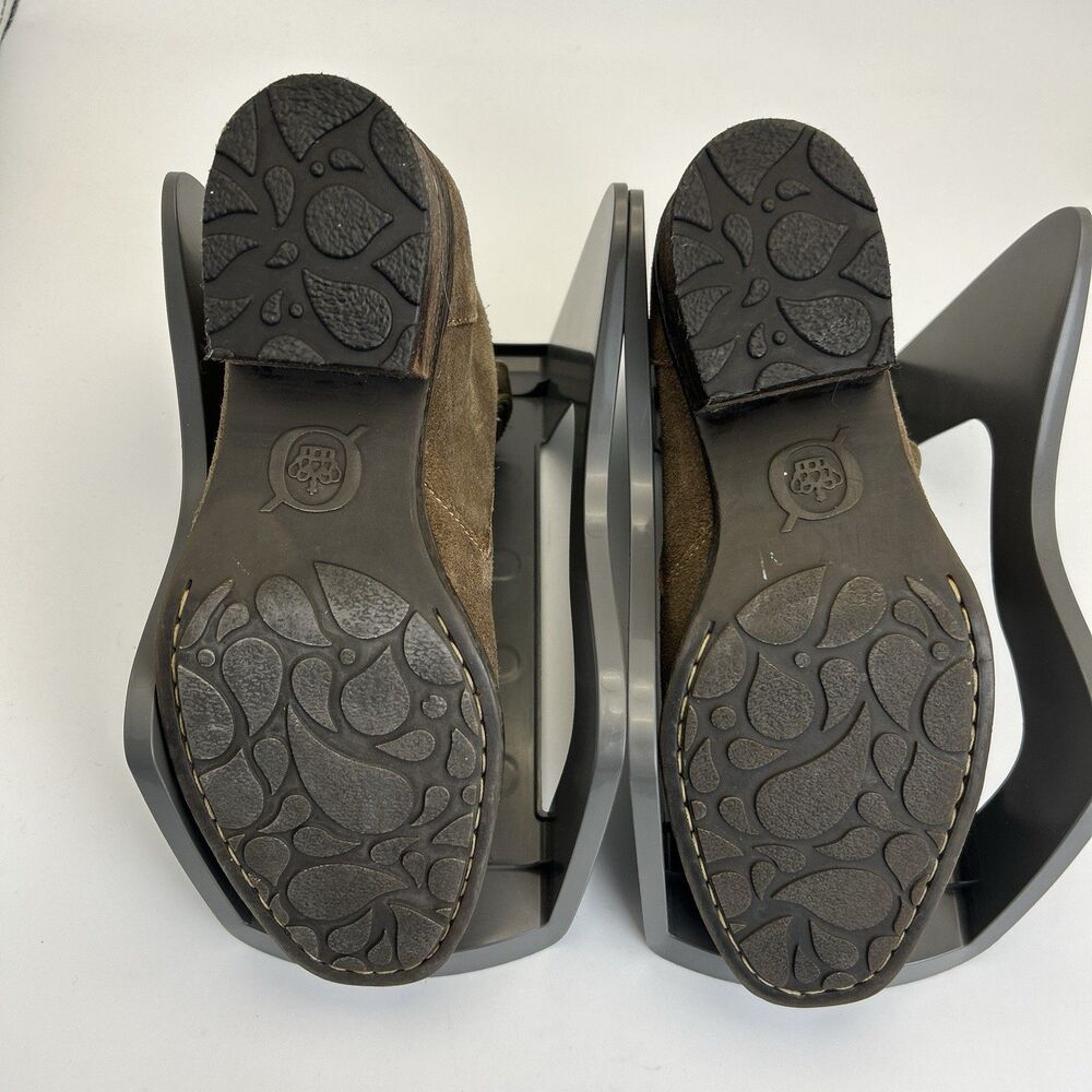 Born Malta Ankle Bootie Womens Size 7 Taupe Suede Boho Chic V-cut Envelope - Picture 7 of 7